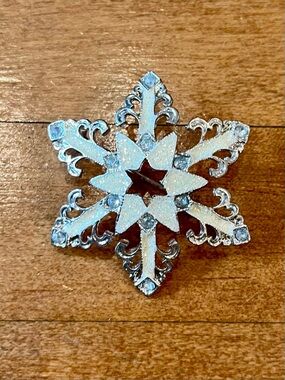 CHRISTOPHER RADKO Snowflake Brooch